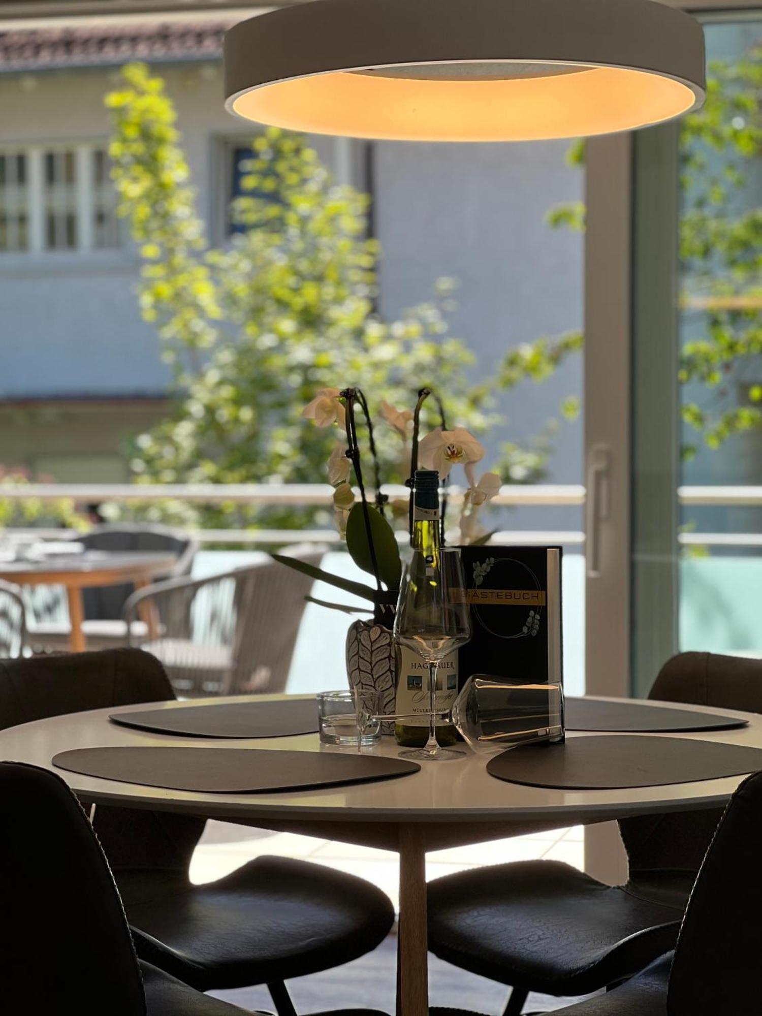 Neues Seeapartment Uberlingen Exterior photo
