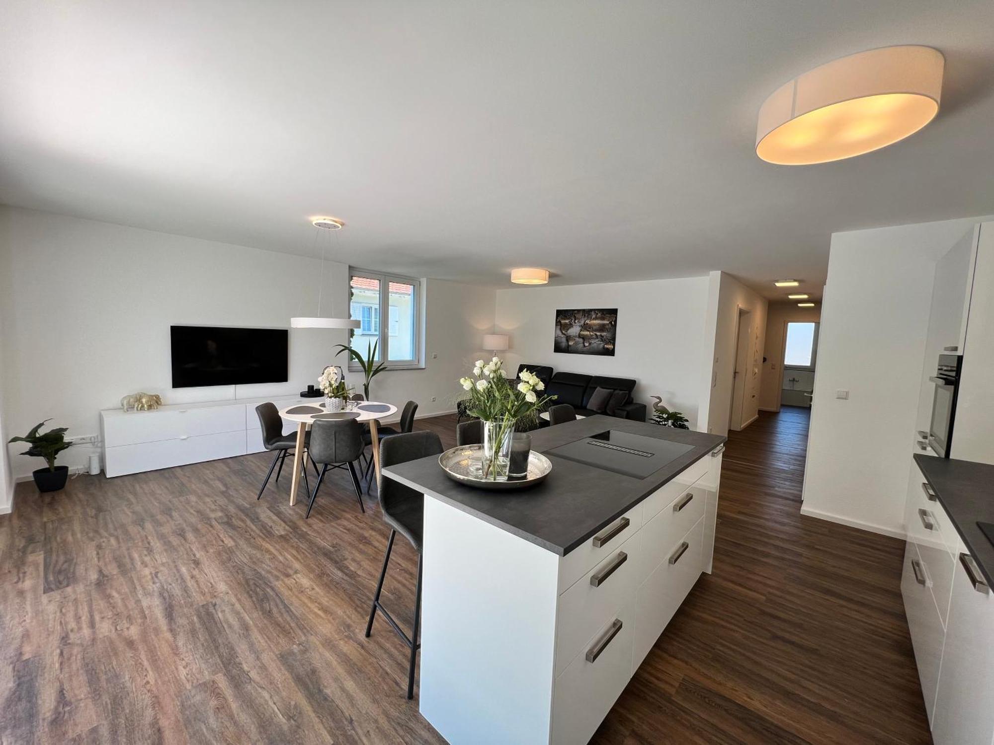 Neues Seeapartment Uberlingen Exterior photo